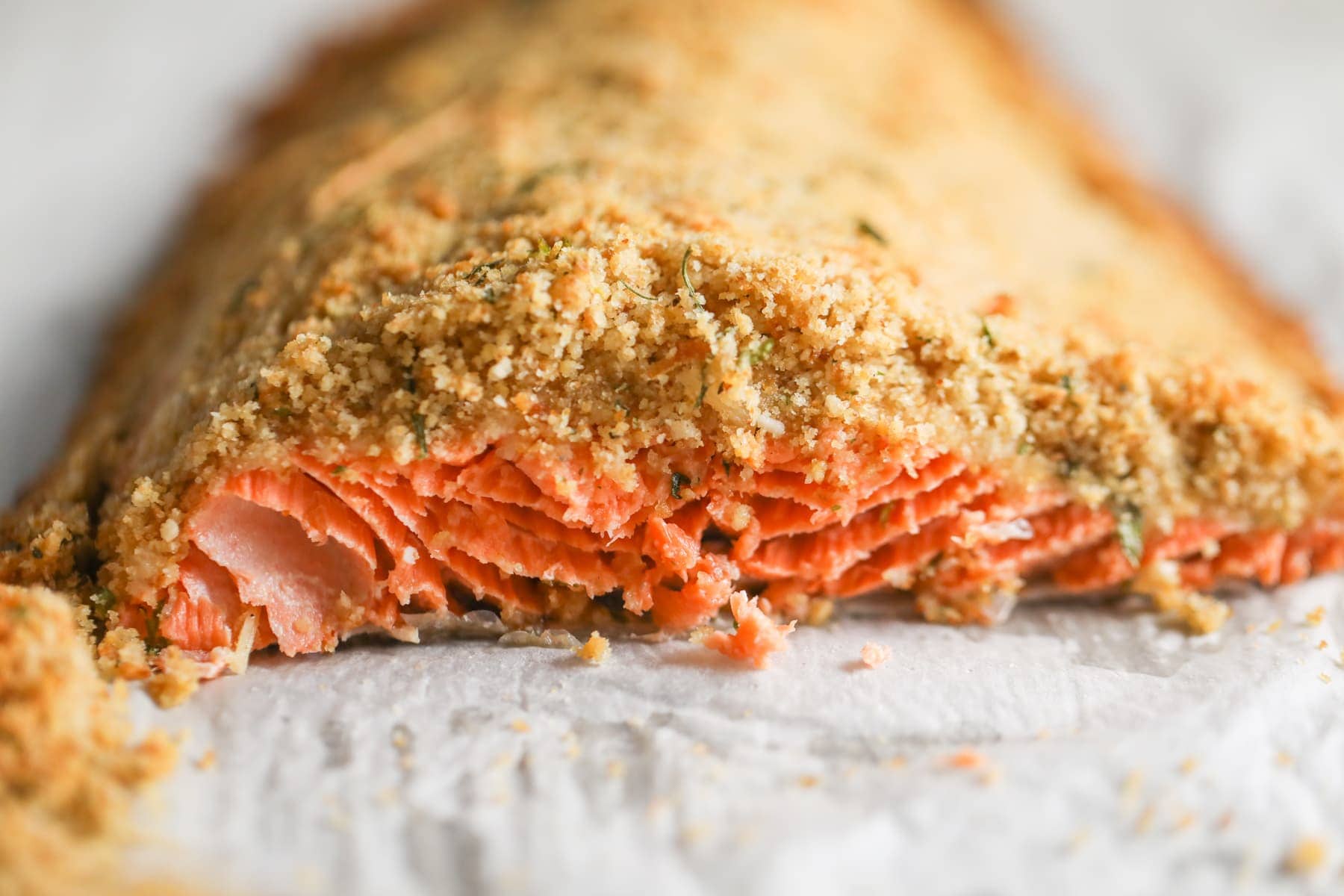 baked salmon with bread crumbs