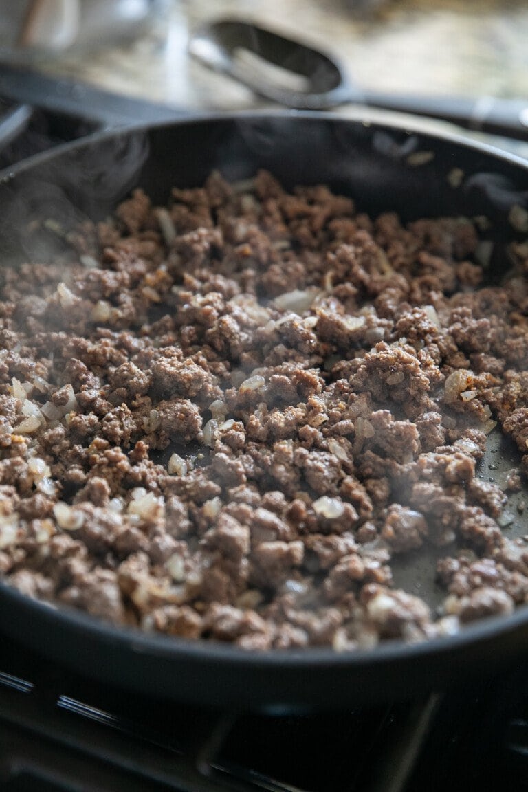 cooked round beef in pan