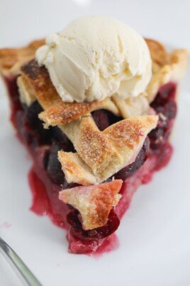Cherry Pie with vanilla ice cream