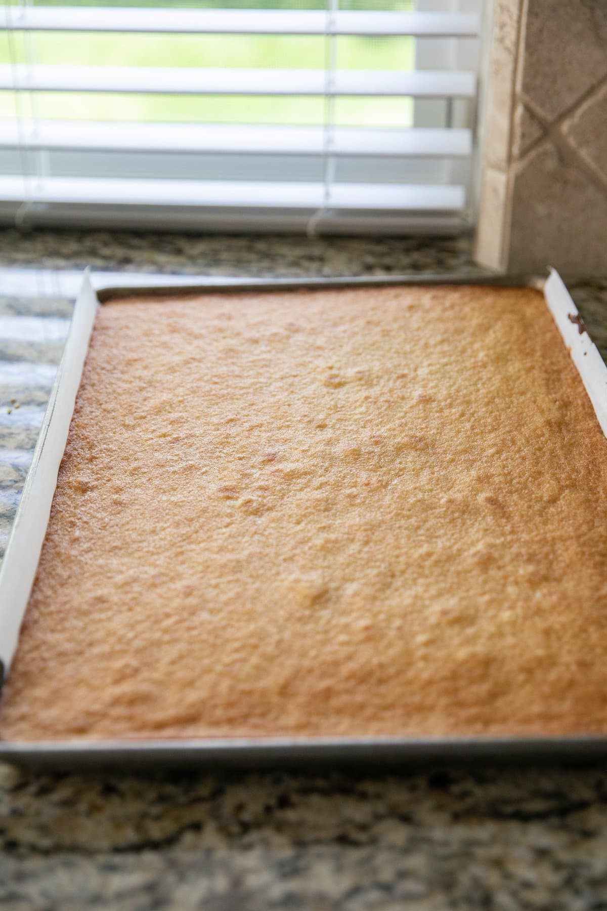 baked vanilla sheet cake