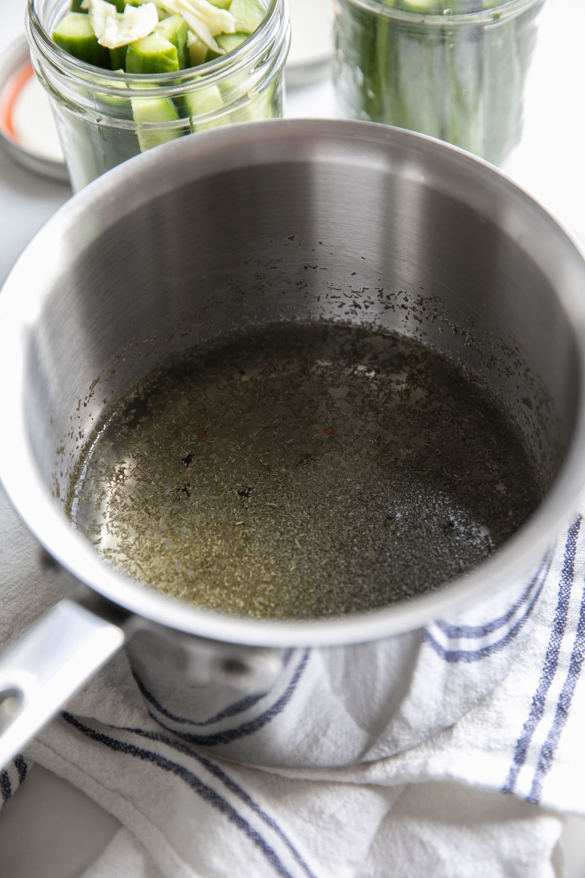 pickling liquid in pot