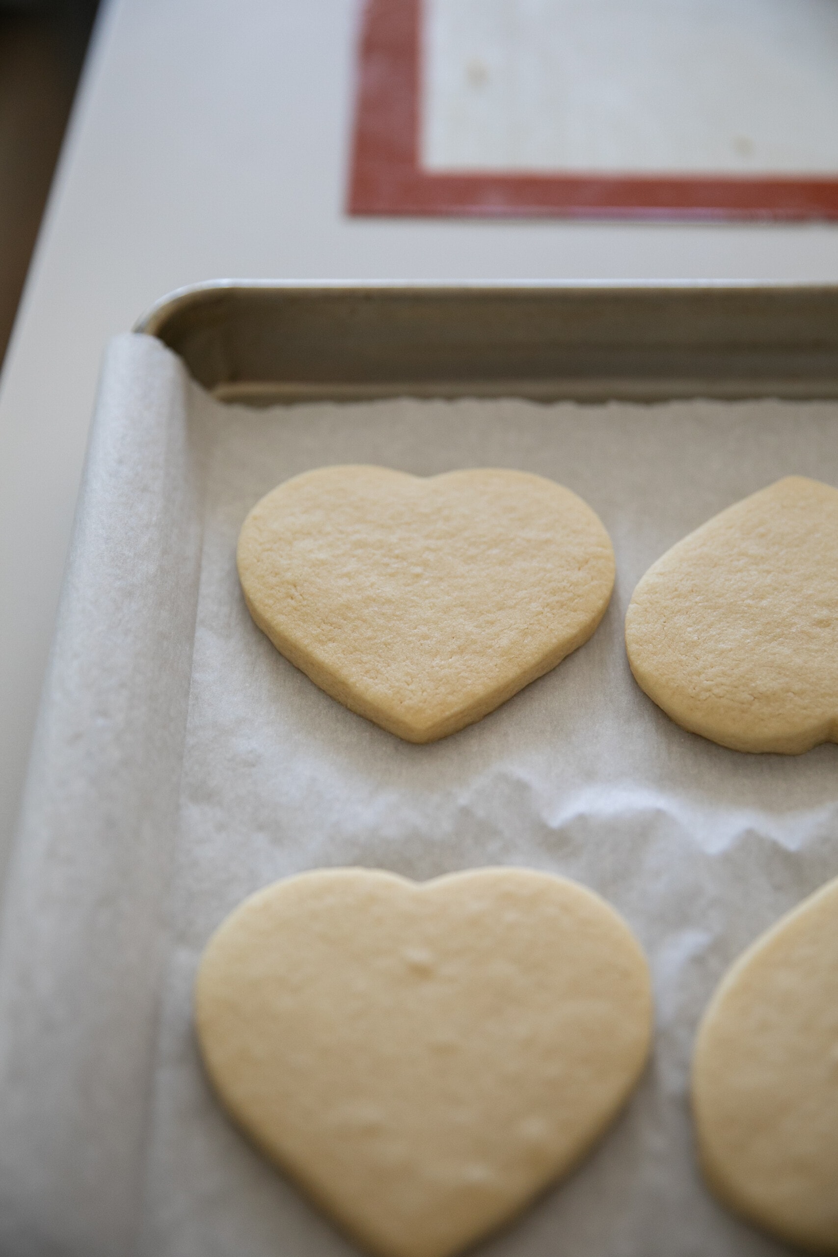 baked valentine sugar cookies