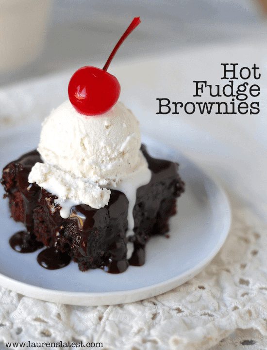 hot fudge brownie sundae on a white plate